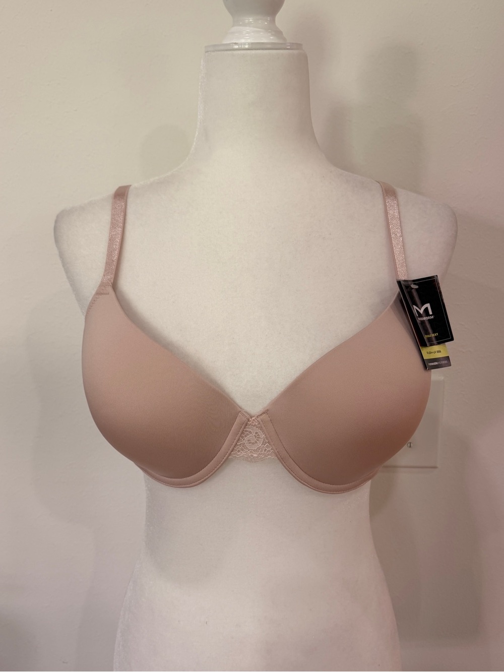 Maidenform Smooth Underwire T-Shirt Bra - Light Rose Nude NWT